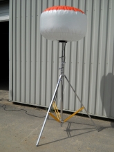 le-ballon-eclairant-sirocco-2m-2x1000w-ha-convient-parfaitement-pour-eclairer-des-travaux-de-nuit-sur-routes-et-autoroutes-etc-rapide-et-facile-a-mont